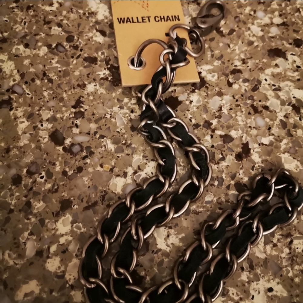 Levi's Wallet Chain
